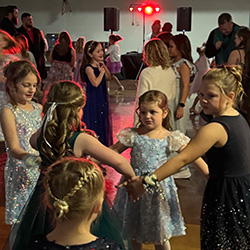 attendees dancing together